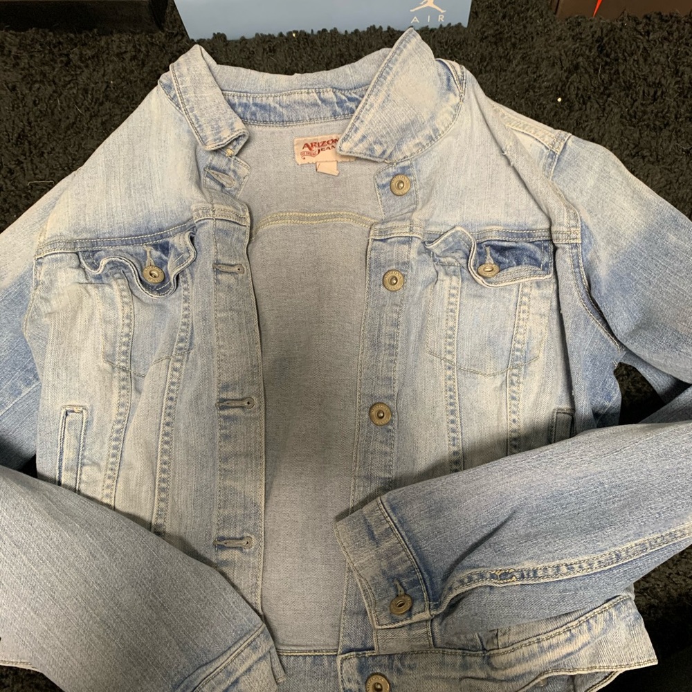 jean jacket size large